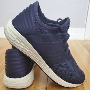 NEW BALANCE WOMEN CRUZ V2 NUBUCK (FRESH FOAM)